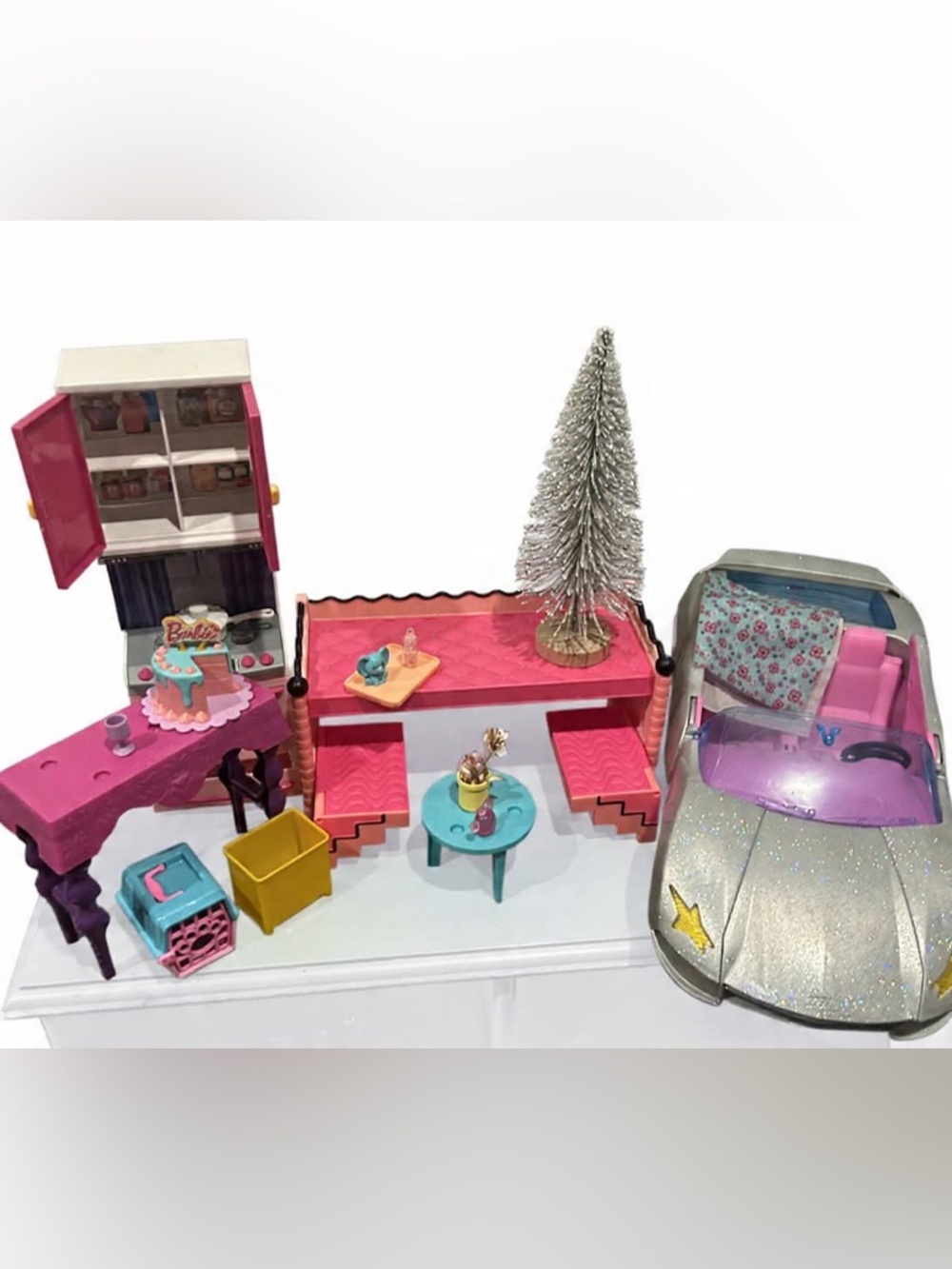 Barbie Extra Silver convertible doll size bedroom kitchen stove set tinsel tree